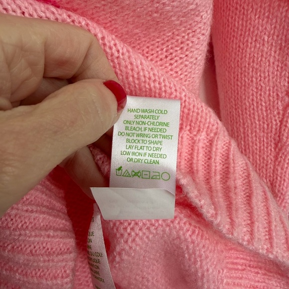 Lilly Pulitzer Venla sweater size L calla pink with hearts - Picture 6 of 6